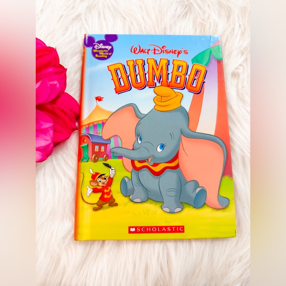 💫 10/$25 • Disney Wonderful World of Reading Dumbo Hardcover